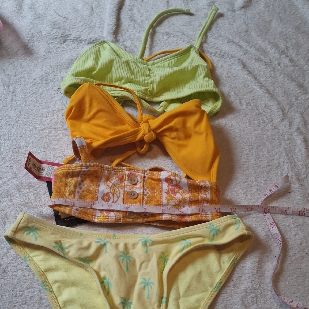Lot Of 4 Pieces Yellow and Green Bikini (Swi022)